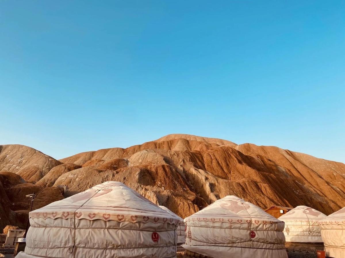 Kaoshan Tent Zhangye Exterior photo